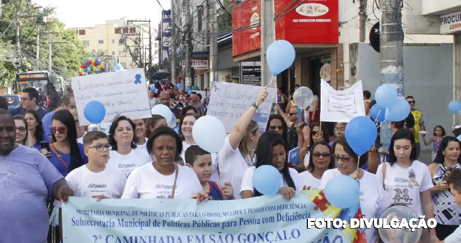 Caminhada de conscientização do autismo em São Gonçalo