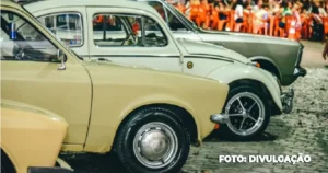 Itaboraí 191 Anos: 21º Encontro de Carros Antigos encanta centenas de famílias na Praça Marechal Floriano Peixoto