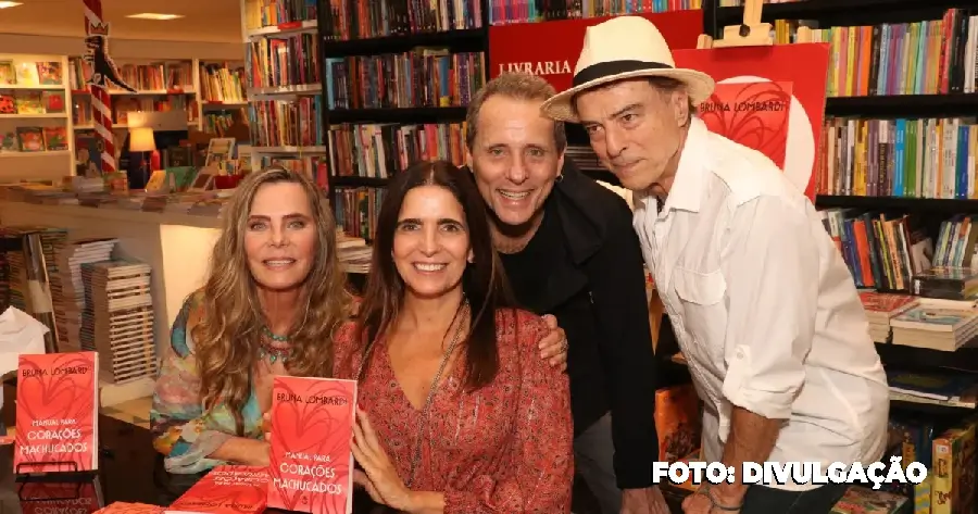 Famosos Celebram Lançamento do Livro de Bruna Lombardi no Rio de Janeiro