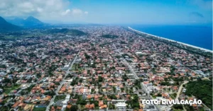 Criminosos armados realizam série de assaltos em Itaipuaçu