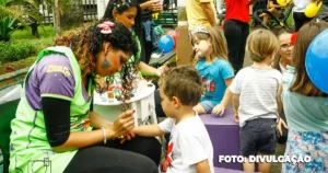 Projeto Pequenos VagaLumis retorna ao Campo de São Bento