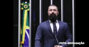 Deputado Paulo Bilynskyj expulso de clube de tiro em São Paulo